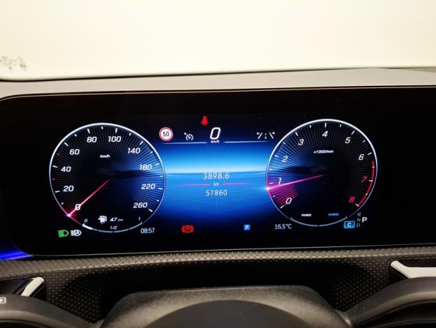 MERCEDES-BENZ Classe A 180 AMG Line  