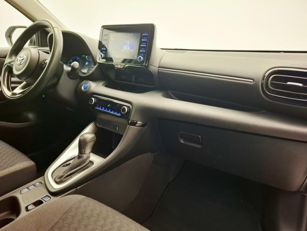 TOYOTA Yaris 1.5 116H DYNAMIC   