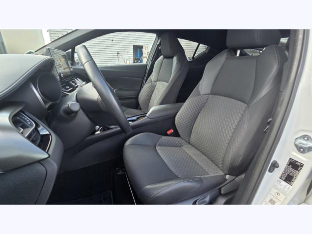 TOYOTA C-HR 2.0 HYBRIDE 184 DESIGN ULTIMATE  
