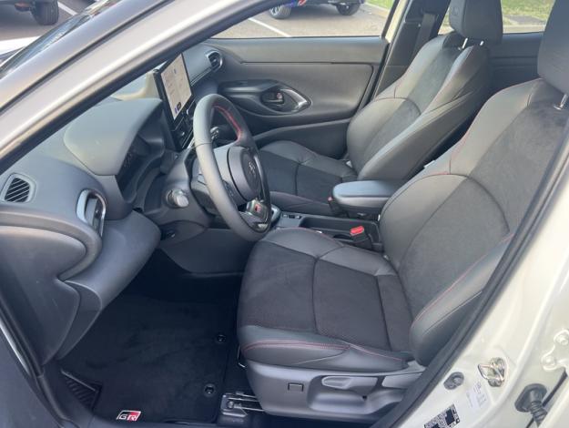 TOYOTA Yaris Cross YARIS CROSS 130H 2WD GR SPORT TECHNO MC26  YARIS CROSS 130H 2WD GR SPORT TECHNO MC26