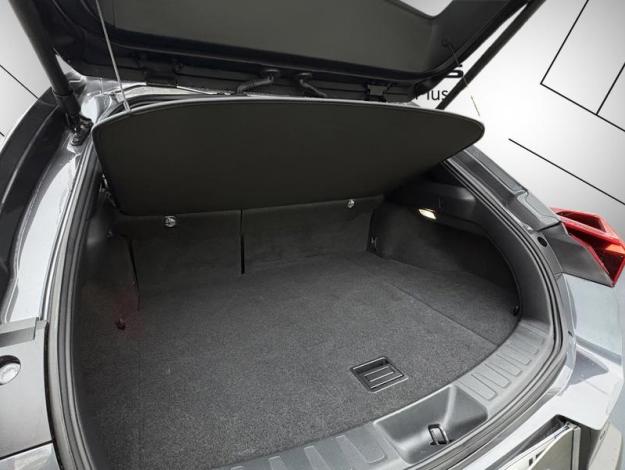 LEXUS UX 2.0 250H LUXE 2WD   