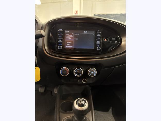TOYOTA Aygo X Dynamic   