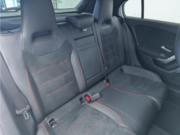 MERCEDES-BENZ Classe A 180 d AMG Line  Classe A 180 d AMG Line