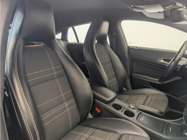 MERCEDES-BENZ CLA Shooting Brake CLA 200 d SB WhiteArt Edition  