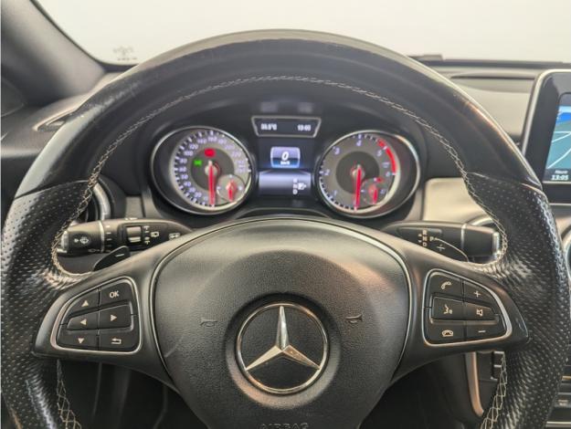 MERCEDES-BENZ CLA Shooting Brake CLA 200 d SB WhiteArt Edition  
