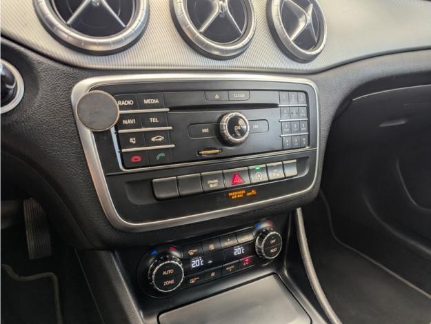 MERCEDES-BENZ CLA Shooting Brake CLA 200 d SB WhiteArt Edition  