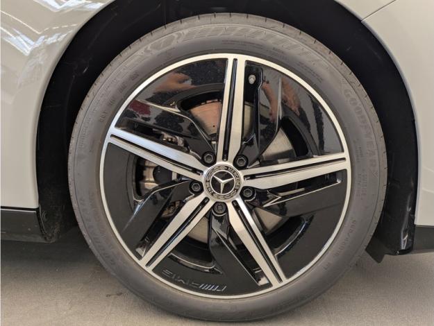 MERCEDES-BENZ CLA 250+ avec technologie EQ Business Line Executive  CLA 250+ électrique Business Edition Executive