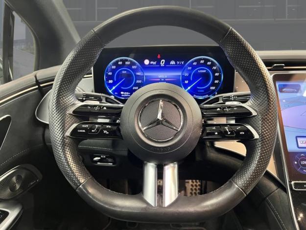 MERCEDES-BENZ EQE 350 Berline AMG Pack Night PANO  