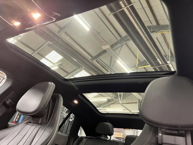 MERCEDES-BENZ EQE 350 Berline AMG Pack Night PANO  
