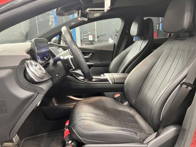 MERCEDES-BENZ EQE 350 Berline AMG Pack Night PANO  