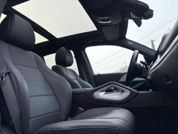 MERCEDES-BENZ GLE 300 d 4MATIC  