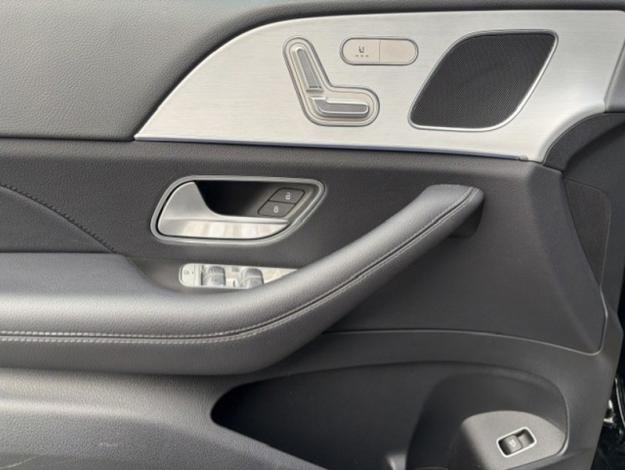 MERCEDES-BENZ GLE 300 d 4MATIC  