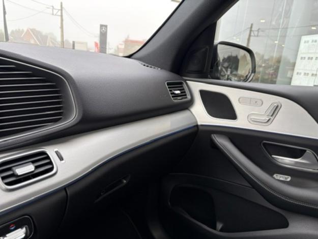 MERCEDES-BENZ GLE 300 d 4MATIC  