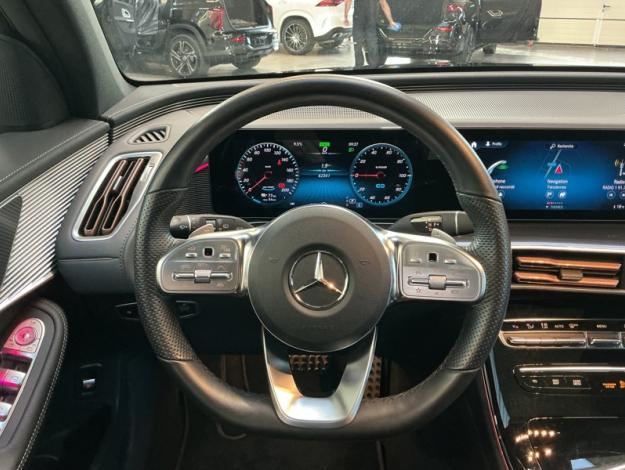 MERCEDES-BENZ EQC 400 4MATIC AMG Line Toit Ouvrant Attelage  