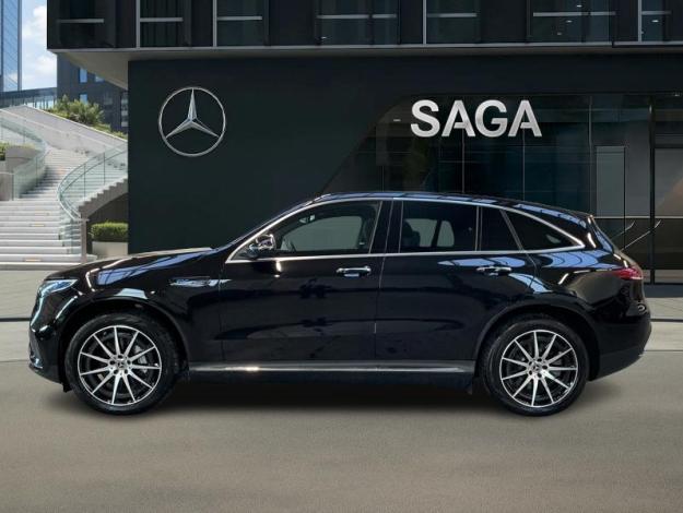 MERCEDES-BENZ EQC 400 4MATIC AMG Line Toit Ouvrant Attelage  