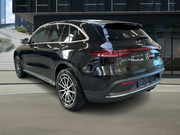 MERCEDES-BENZ EQC 400 4MATIC AMG Line Toit Ouvrant Attelage  