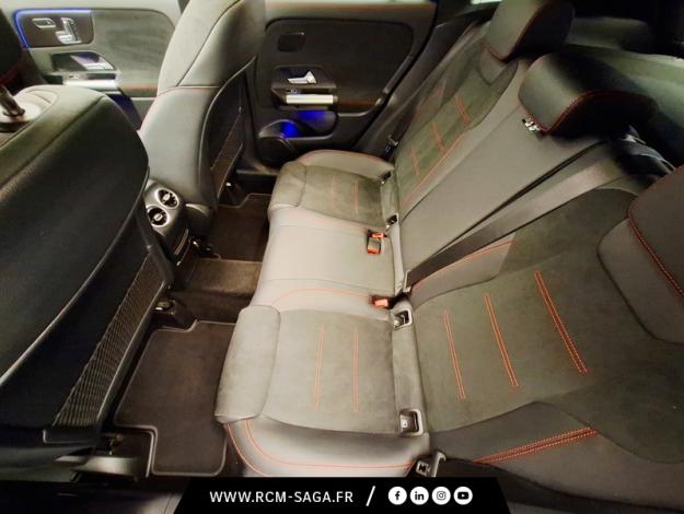 MERCEDES-BENZ GLA 200 d AMG Line  