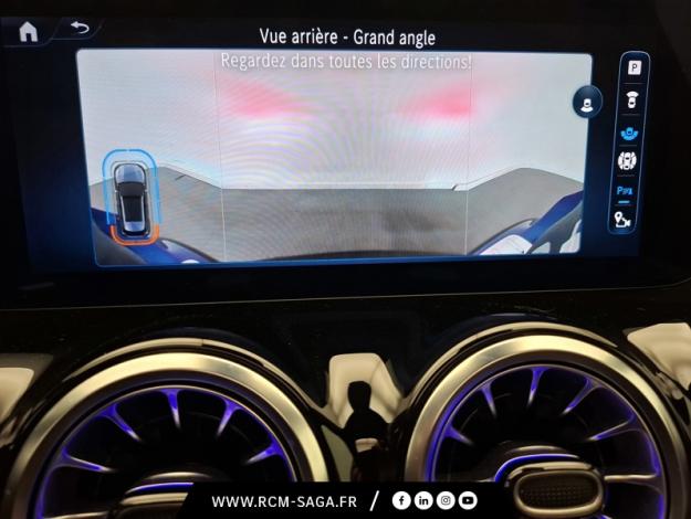 MERCEDES-BENZ GLA 200 d AMG Line  