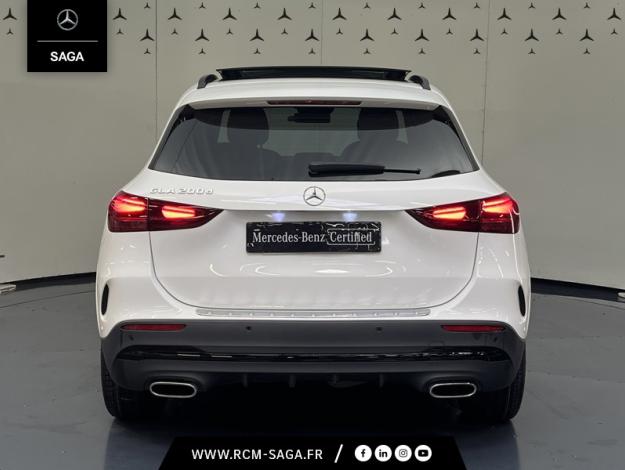MERCEDES-BENZ GLA 200 d AMG Line  