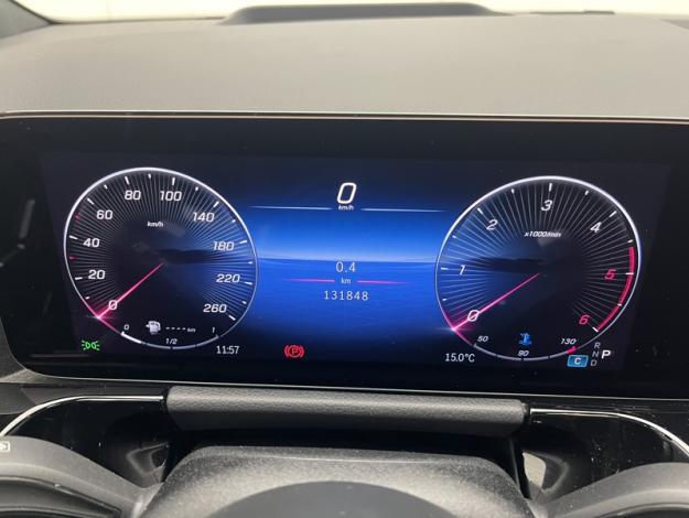MERCEDES-BENZ GLA 200 d AMG Line  