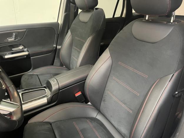 MERCEDES-BENZ GLA 200 d AMG Line  