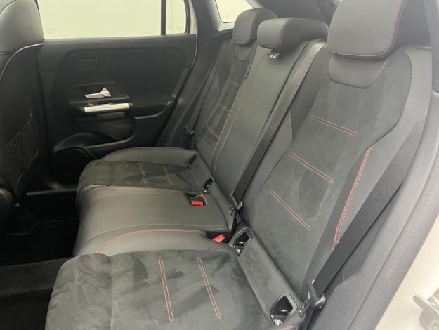 MERCEDES-BENZ GLA 200 d AMG Line  