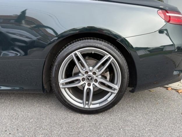 MERCEDES-BENZ E 220 d Coupé AMG Line  