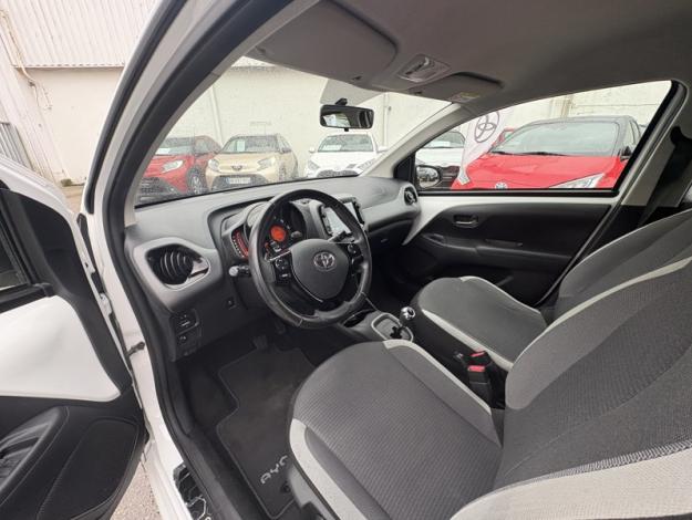 TOYOTA Aygo 1.0 VVT-I X-PLAY  1.0 72 ch 