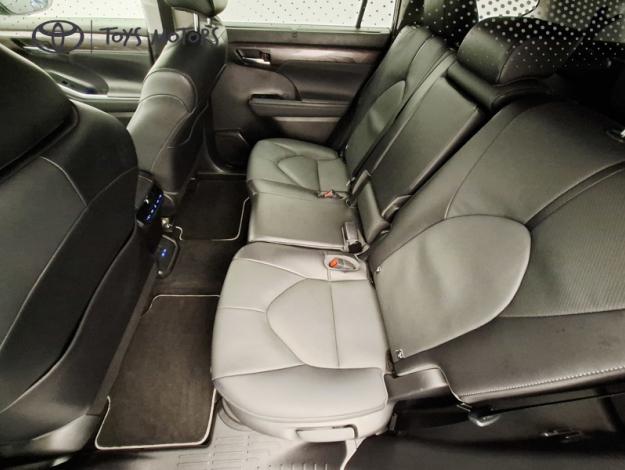 TOYOTA Highlander 2.5 HYBRID DESIGN BUSINESS 248CH E-CVT AWD-I  