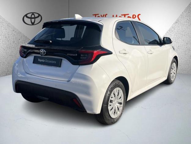 TOYOTA Yaris 116h Dynamic  