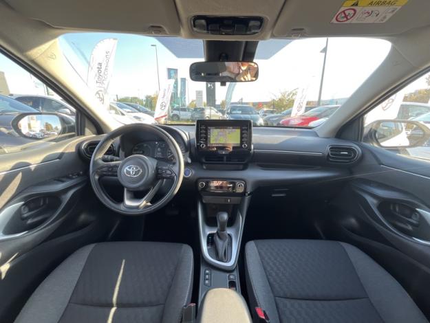 TOYOTA Yaris 116h Dynamic  
