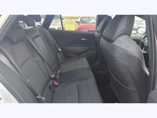 TOYOTA Corolla Touring Sports 1.8 HYBRID 140 DESIGN  