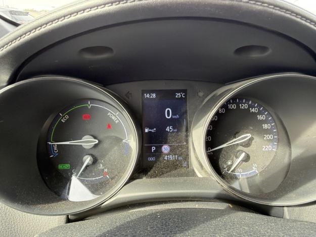 TOYOTA C-HR 2.0 HYBRIDE 184 DESIGN  