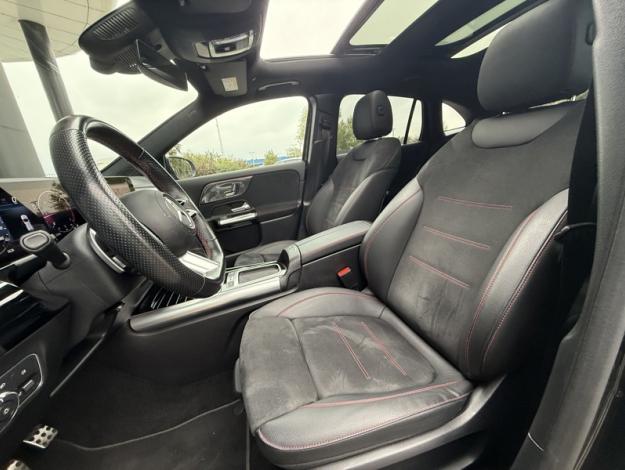 MERCEDES-BENZ GLA 200 d AMG Line  