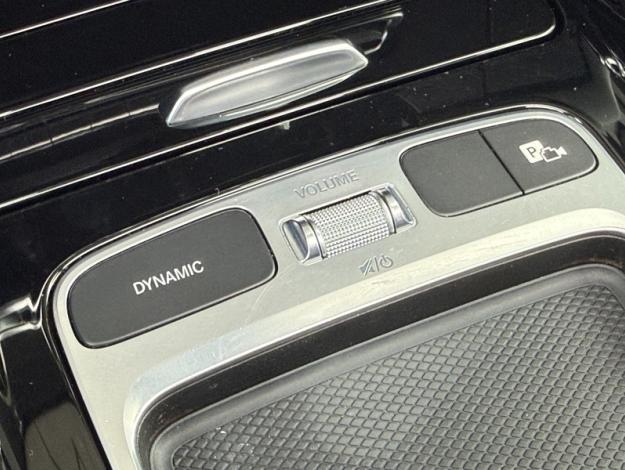 MERCEDES-BENZ GLA 200 d AMG Line  