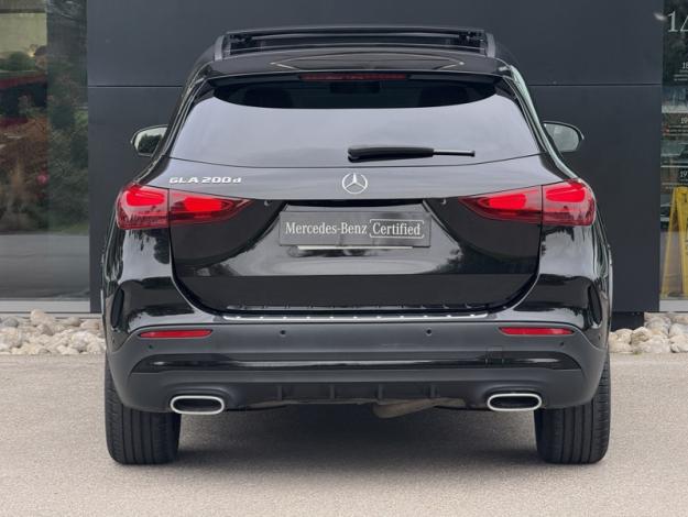 MERCEDES-BENZ GLA 200 d AMG Line  
