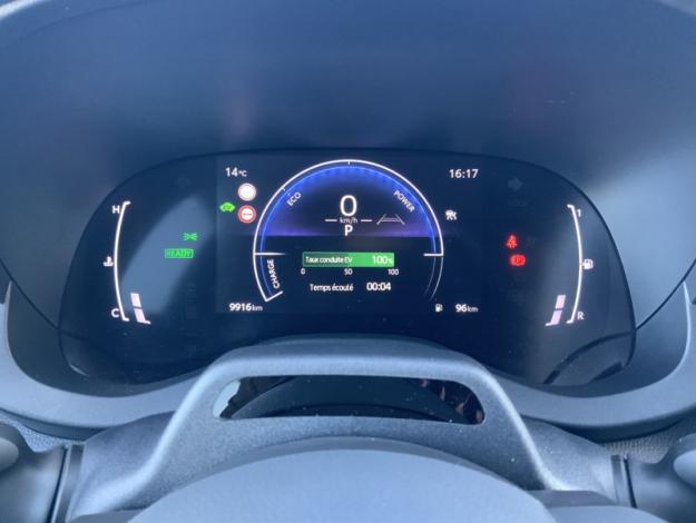 TOYOTA Yaris 1.5 HYBRID 116H DESIGN AUTO  