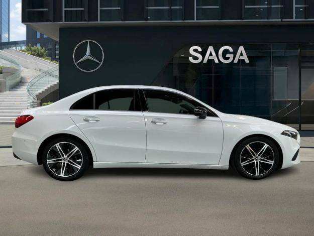 MERCEDES-BENZ A 200  d Berline Luxury line  