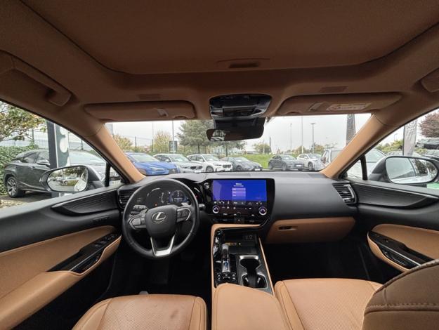 LEXUS NX 450H+ 4WD Executive  