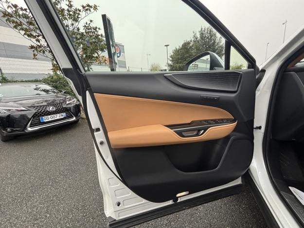 LEXUS NX 450H+ 4WD Executive  