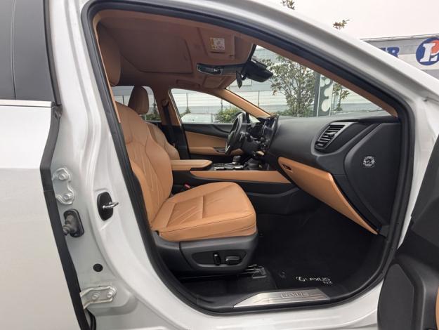 LEXUS NX 450H+ 4WD Executive  