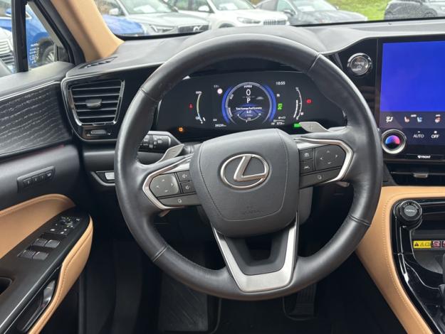 LEXUS NX 450H+ 4WD Executive  