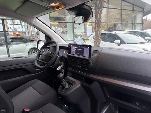 TOYOTA Proace Medium 2.0 140 BVM Start  PROACE 2.0L 140 D 4D BVM STARTCONFORT MC24.