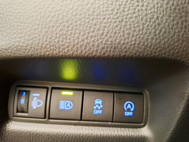 TOYOTA Aygo X 1.0 VVT-I 72 DESIGN  