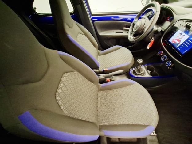 TOYOTA Aygo X 1.0 VVT-I 72 DESIGN  