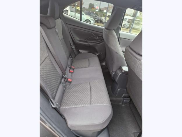 TOYOTA Yaris 1.5 HYBRID 116H DESIGN   