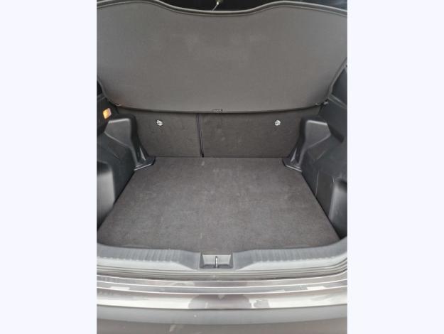 TOYOTA Yaris 1.5 HYBRID 116H DESIGN   