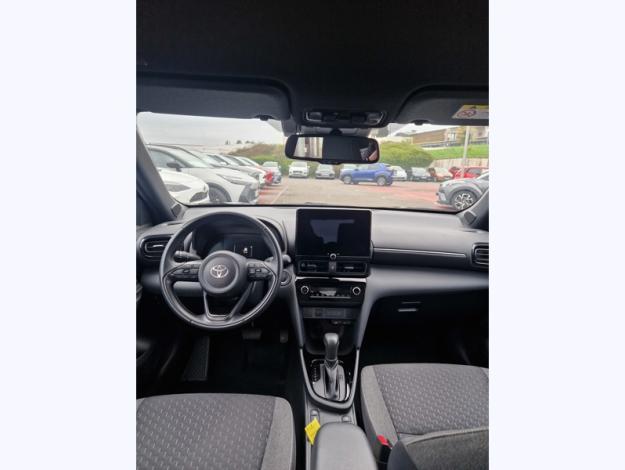 TOYOTA Yaris 1.5 HYBRID 116H DESIGN   