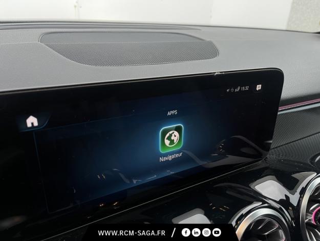 MERCEDES-BENZ GLB 200 d AMG Line  