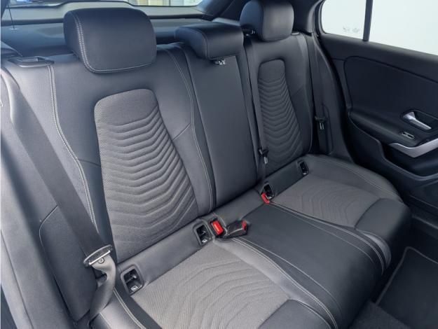 MERCEDES-BENZ Classe A 200 d Business Line  Classe A 200 d Business Line